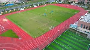 曼城中卫看起来就三选择？所以瓜迪奥拉必须考虑中卫是不是引援了